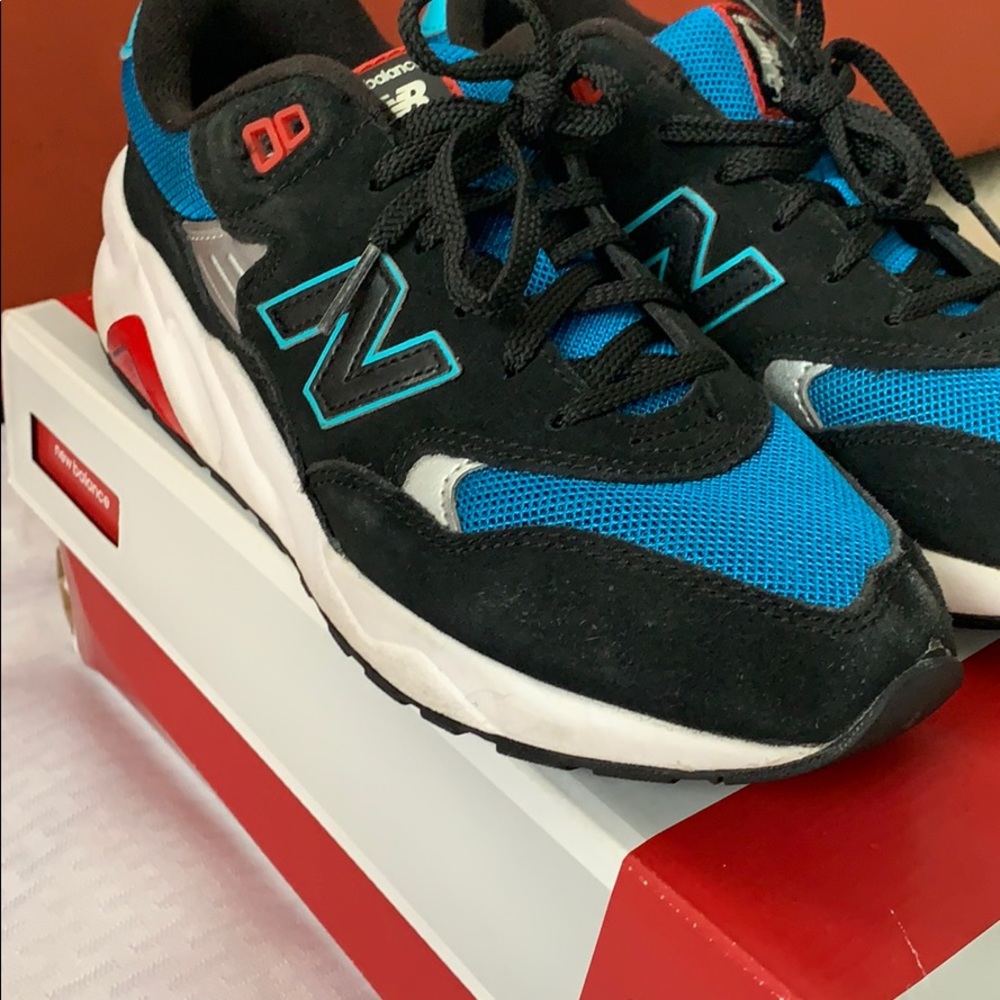 Blue and Red New Balance 580’s - Picture 4 of 8